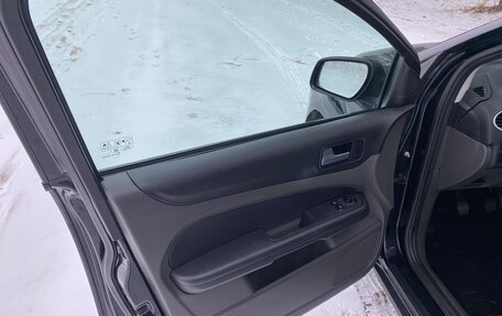 Ford Focus II рестайлинг, 2007 год, 550 000 рублей, 13 фотография