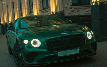 Bentley Continental GT III, 2018 год, 19 000 000 рублей, 4 фотография