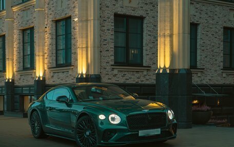 Bentley Continental GT III, 2018 год, 19 000 000 рублей, 3 фотография