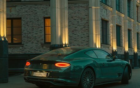 Bentley Continental GT III, 2018 год, 19 000 000 рублей, 5 фотография