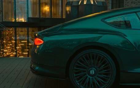 Bentley Continental GT III, 2018 год, 19 000 000 рублей, 7 фотография