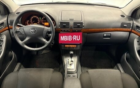 Toyota Avensis III рестайлинг, 2008 год, 895 000 рублей, 5 фотография