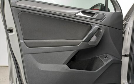 Volkswagen Tiguan II, 2019 год, 2 750 000 рублей, 11 фотография