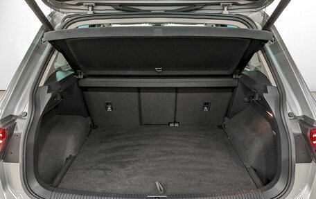 Volkswagen Tiguan II, 2019 год, 2 750 000 рублей, 10 фотография