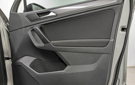 Volkswagen Tiguan II, 2019 год, 2 750 000 рублей, 19 фотография