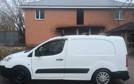 Peugeot Partner II рестайлинг 2, 2011 год, 550 000 рублей, 5 фотография