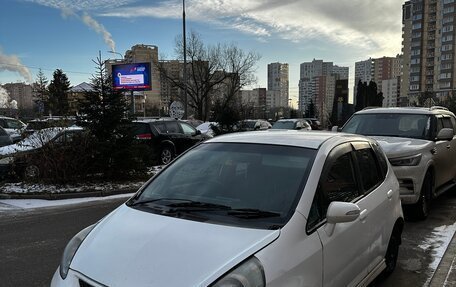 Honda Fit III, 2002 год, 325 000 рублей, 2 фотография