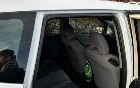 Honda Fit III, 2002 год, 325 000 рублей, 9 фотография