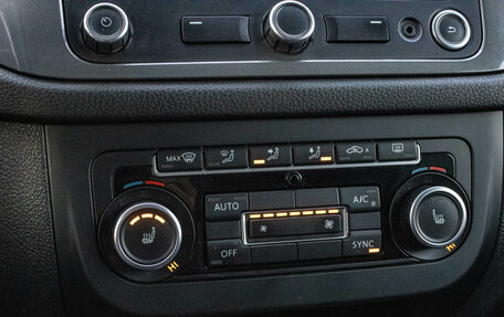 Volkswagen Tiguan I, 2013 год, 1 409 000 рублей, 19 фотография