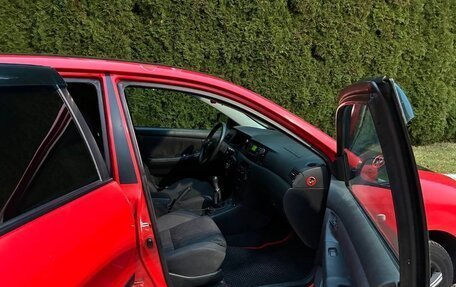 Toyota Corolla, 2004 год, 530 000 рублей, 9 фотография