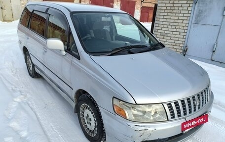 Nissan Bassara, 2001 год, 365 000 рублей, 3 фотография