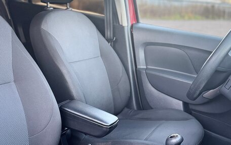 Renault Sandero II рестайлинг, 2015 год, 695 000 рублей, 8 фотография