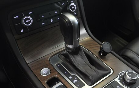 Volkswagen Touareg III, 2015 год, 3 570 000 рублей, 17 фотография