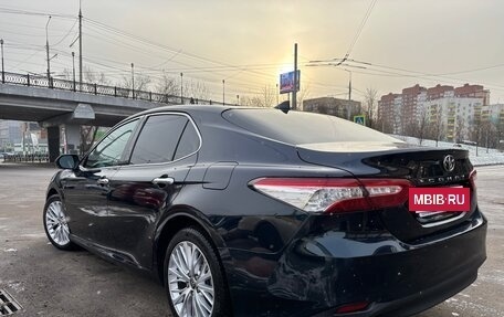 Toyota Camry, 2020 год, 3 500 000 рублей, 5 фотография