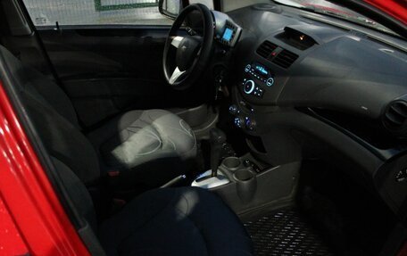 Chevrolet Spark III, 2012 год, 490 000 рублей, 10 фотография