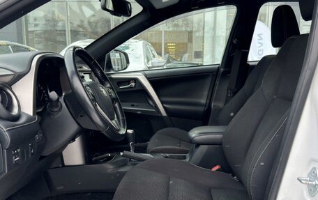 Toyota RAV4, 2019 год, 2 784 000 рублей, 13 фотография