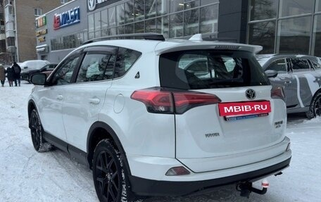 Toyota RAV4, 2019 год, 2 784 000 рублей, 7 фотография