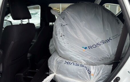 Toyota RAV4, 2019 год, 2 784 000 рублей, 25 фотография