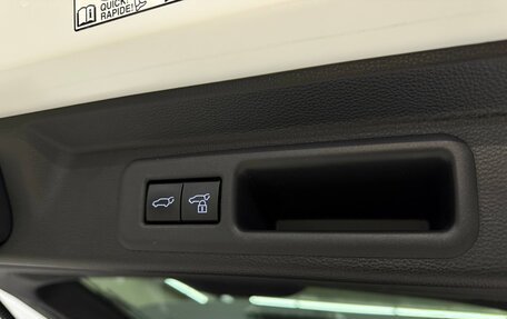 Toyota Sequoia, 2022 год, 9 950 000 рублей, 8 фотография