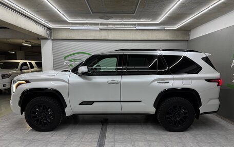 Toyota Sequoia, 2022 год, 9 950 000 рублей, 30 фотография