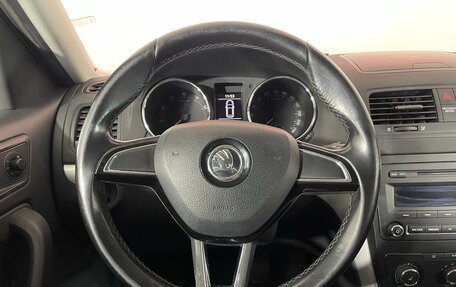 Skoda Yeti I рестайлинг, 2014 год, 1 100 000 рублей, 13 фотография