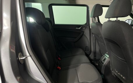 Skoda Yeti I рестайлинг, 2014 год, 1 100 000 рублей, 22 фотография