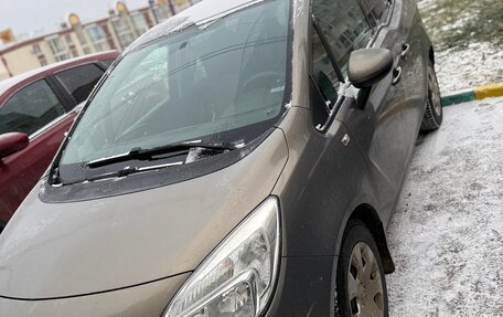Opel Meriva, 2013 год, 750 000 рублей, 2 фотография