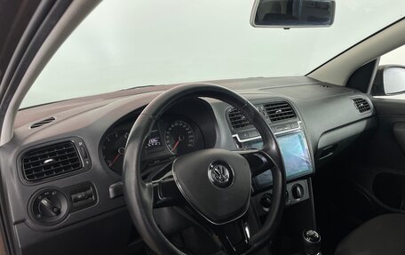 Volkswagen Polo VI (EU Market), 2016 год, 1 043 000 рублей, 9 фотография