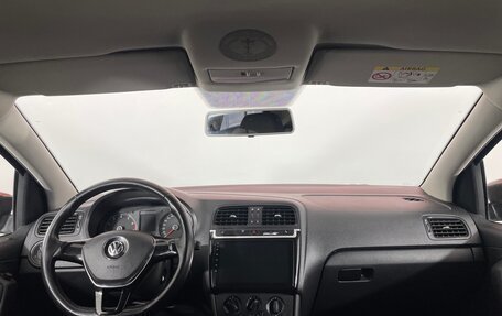 Volkswagen Polo VI (EU Market), 2016 год, 1 043 000 рублей, 11 фотография
