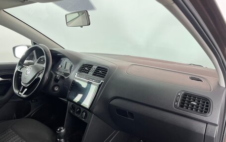 Volkswagen Polo VI (EU Market), 2016 год, 1 043 000 рублей, 10 фотография