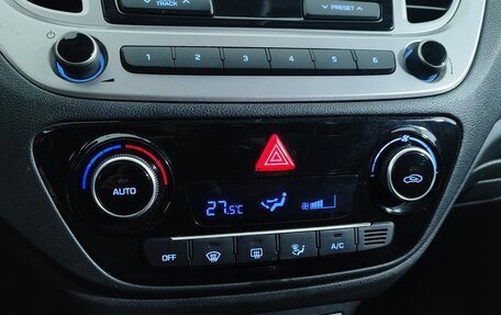 Hyundai Solaris II рестайлинг, 2019 год, 1 397 000 рублей, 15 фотография