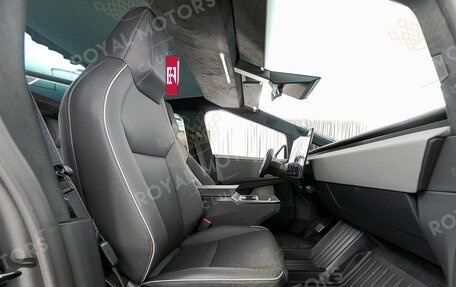 Tesla Cybertruck, 2024 год, 20 500 000 рублей, 9 фотография