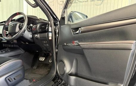 Toyota Hilux VIII, 2022 год, 3 710 007 рублей, 26 фотография