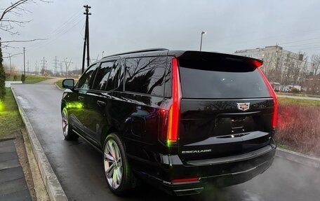 Cadillac Escalade V, 2025 год, 18 999 000 рублей, 5 фотография