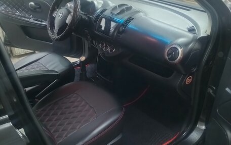 Nissan Note II рестайлинг, 2007 год, 700 000 рублей, 2 фотография