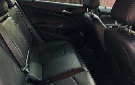 Chevrolet Cruze II, 2017 год, 1 599 000 рублей, 7 фотография