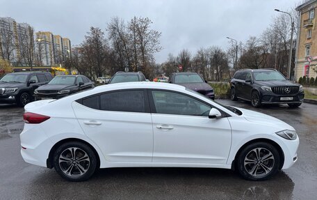 Hyundai Elantra VI рестайлинг, 2016 год, 1 550 000 рублей, 5 фотография