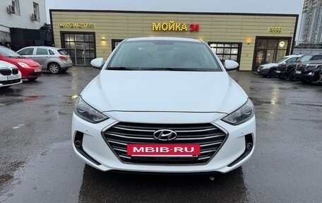 Hyundai Elantra VI рестайлинг, 2016 год, 1 550 000 рублей, 3 фотография