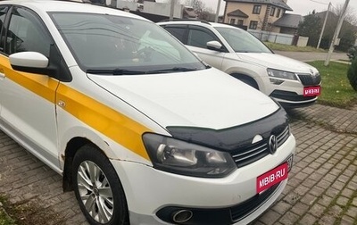 Volkswagen Polo VI (EU Market), 2014 год, 450 000 рублей, 1 фотография