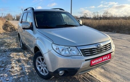Subaru Forester, 2010 год, 850 000 рублей, 1 фотография