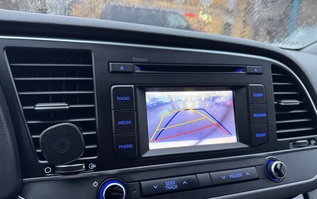 Hyundai Elantra VI рестайлинг, 2016 год, 1 550 000 рублей, 29 фотография