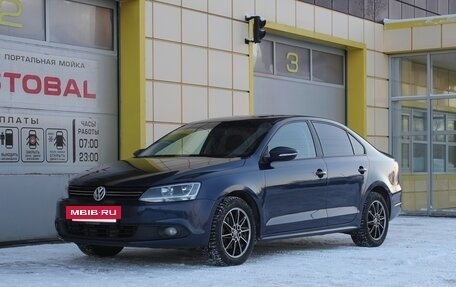 Volkswagen Jetta VI, 2012 год, 875 000 рублей, 2 фотография