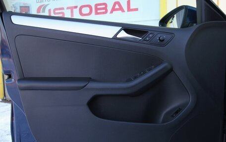 Volkswagen Jetta VI, 2012 год, 875 000 рублей, 17 фотография