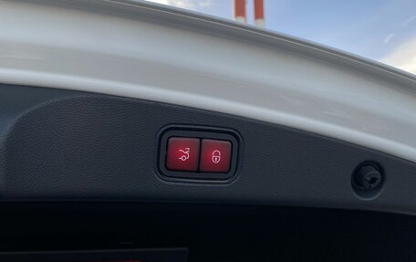 Mercedes-Benz E-Класс, 2018 год, 4 999 000 рублей, 11 фотография