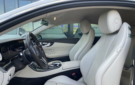 Mercedes-Benz E-Класс, 2018 год, 4 999 000 рублей, 25 фотография