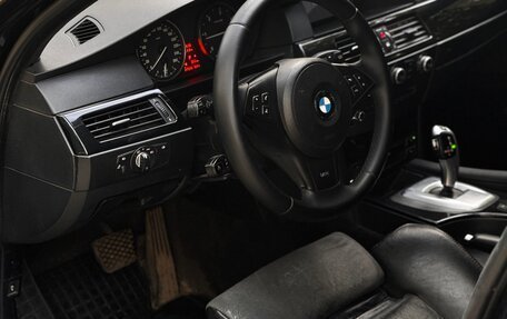 BMW 5 серия, 2009 год, 1 590 000 рублей, 17 фотография