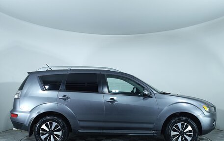 Mitsubishi Outlander III рестайлинг 3, 2010 год, 1 347 000 рублей, 4 фотография