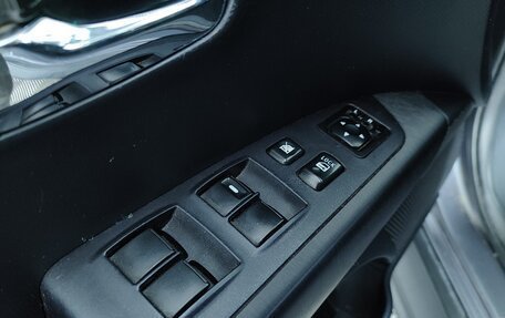 Mitsubishi Outlander III рестайлинг 3, 2010 год, 1 347 000 рублей, 10 фотография