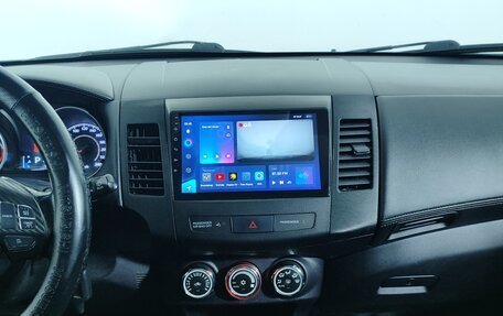 Mitsubishi Outlander III рестайлинг 3, 2010 год, 1 347 000 рублей, 19 фотография