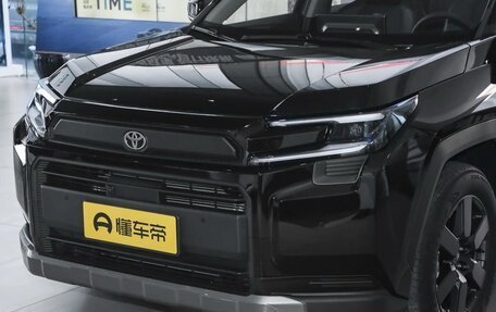 Toyota RAV4, 2025 год, 4 517 000 рублей, 2 фотография